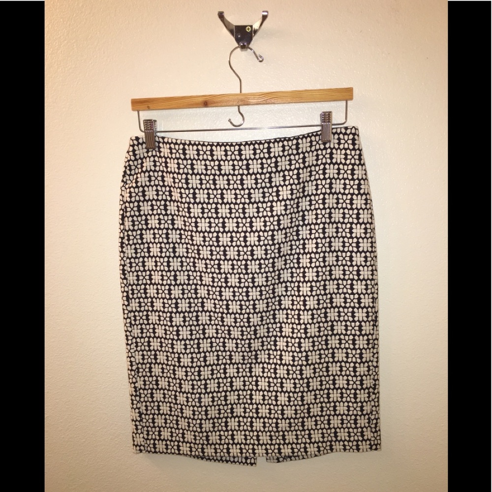 BANANA REPUBLIC A-LINE SKIRT